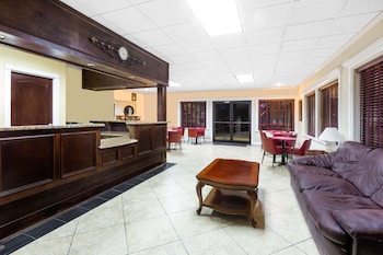 Travelodge By Wyndham Shreveport La,Caddo Parish>>Bossier City,2 star