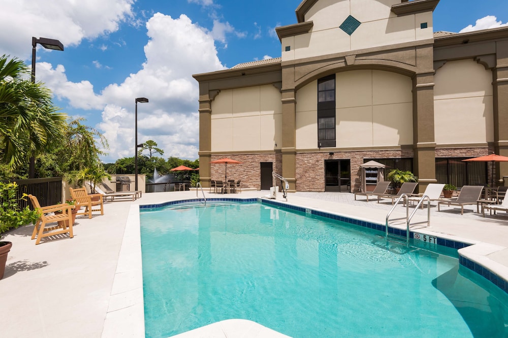 hampton inn bonita springs naples north