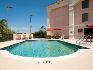 hampton inn bonita springs naples north