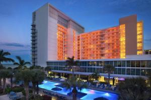 marriotts crystal shores