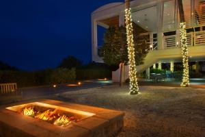 marriotts crystal shores