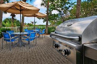 marriotts crystal shores