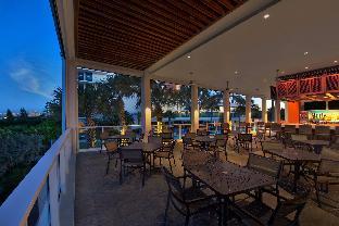 marriotts crystal shores