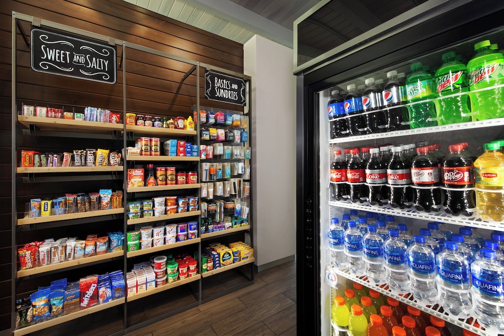 marriotts crystal shores