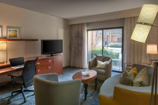 courtyard by marriott southfield