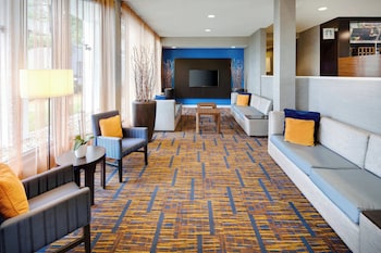 Courtyard By Marriott Southfield,Detroit>>Birmingham,3 star