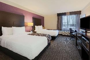 La Quinta Inn & Suites By Wyndham Detroit Utica,Macomb>>Detroit,3 star