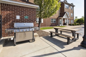 Towneplace Suites By Marriott Detroit Livonia,Detroit>>Dearborn,3 star