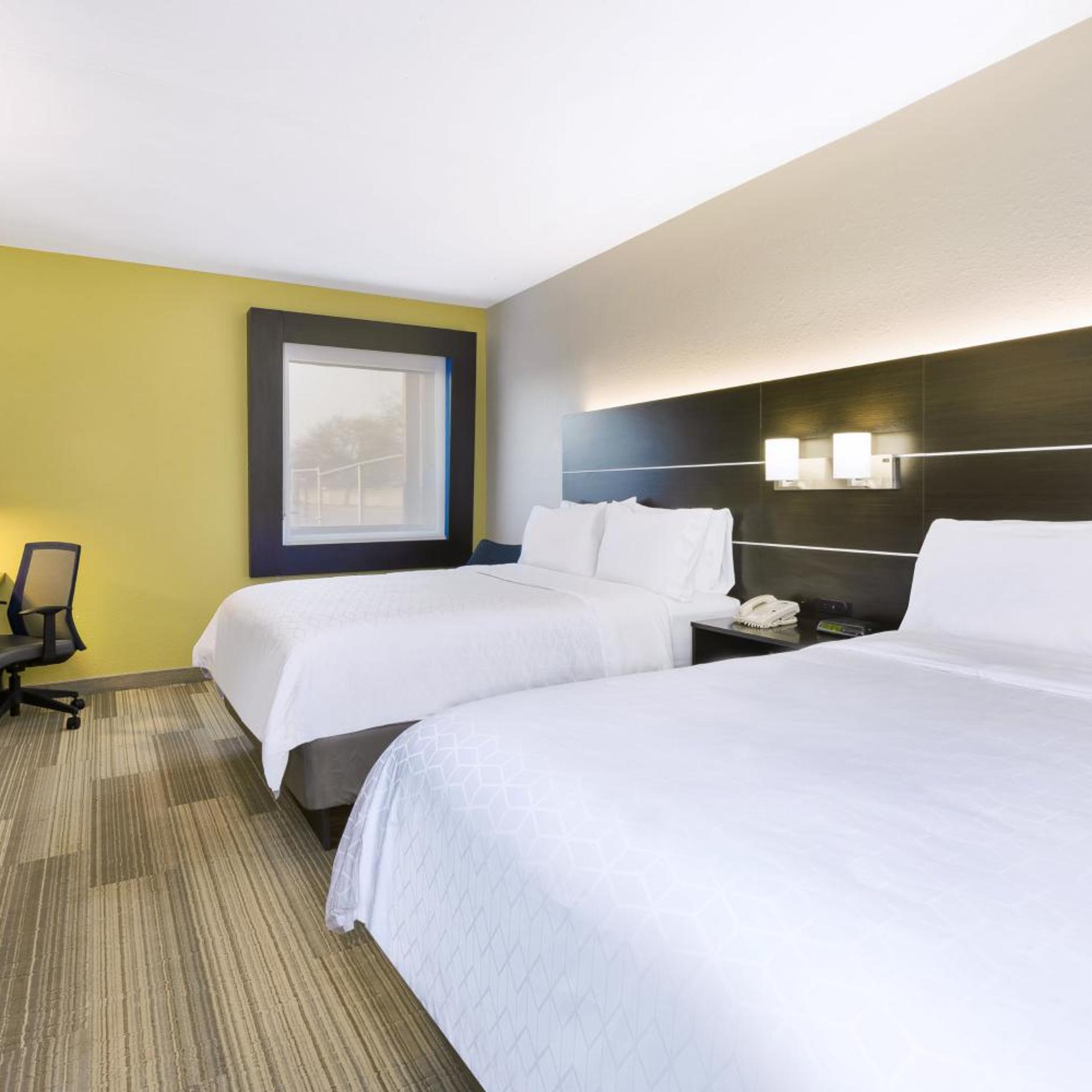holiday inn express detroit warren by ihg