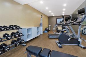 holiday inn express detroit warren by ihg