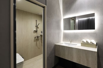 hotel queen incheon airport