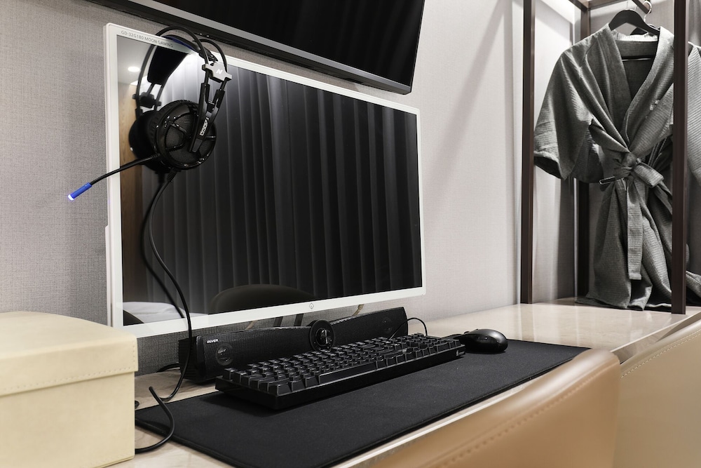 hotel queen incheon airport