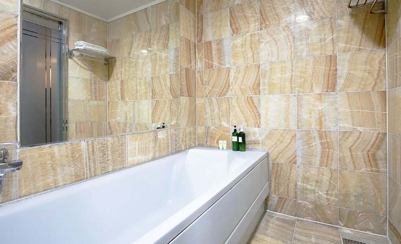 hotel queen incheon airport