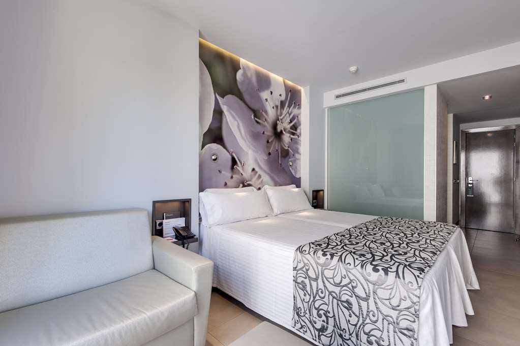 barcelo illetas albatros adults only