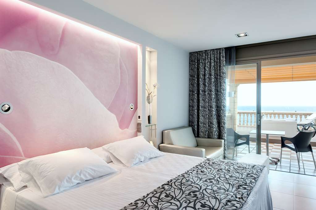 barcelo illetas albatros adults only
