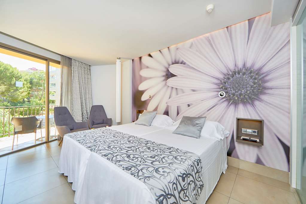 barcelo illetas albatros adults only