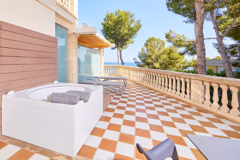 barcelo illetas albatros adults only