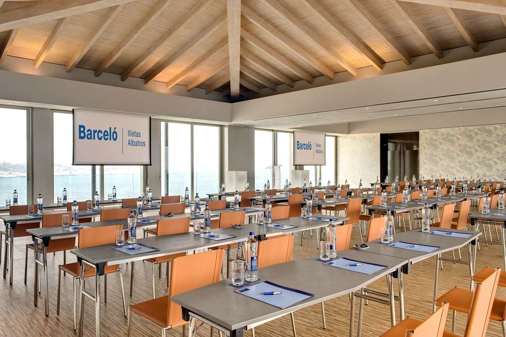 barcelo illetas albatros adults only