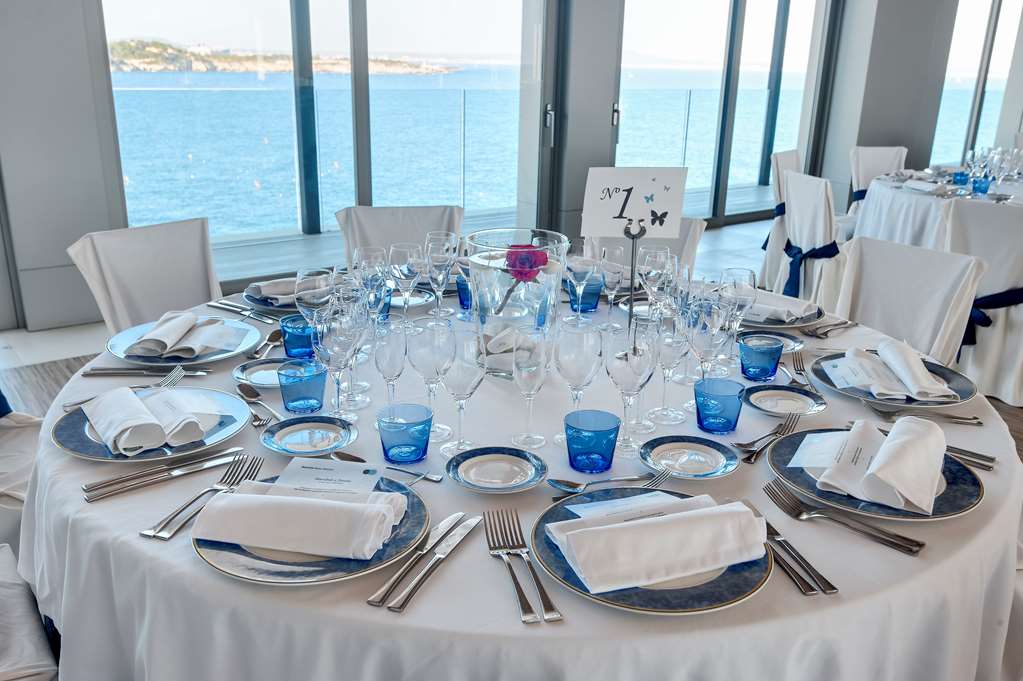 barcelo illetas albatros adults only