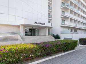 alua leo hotel