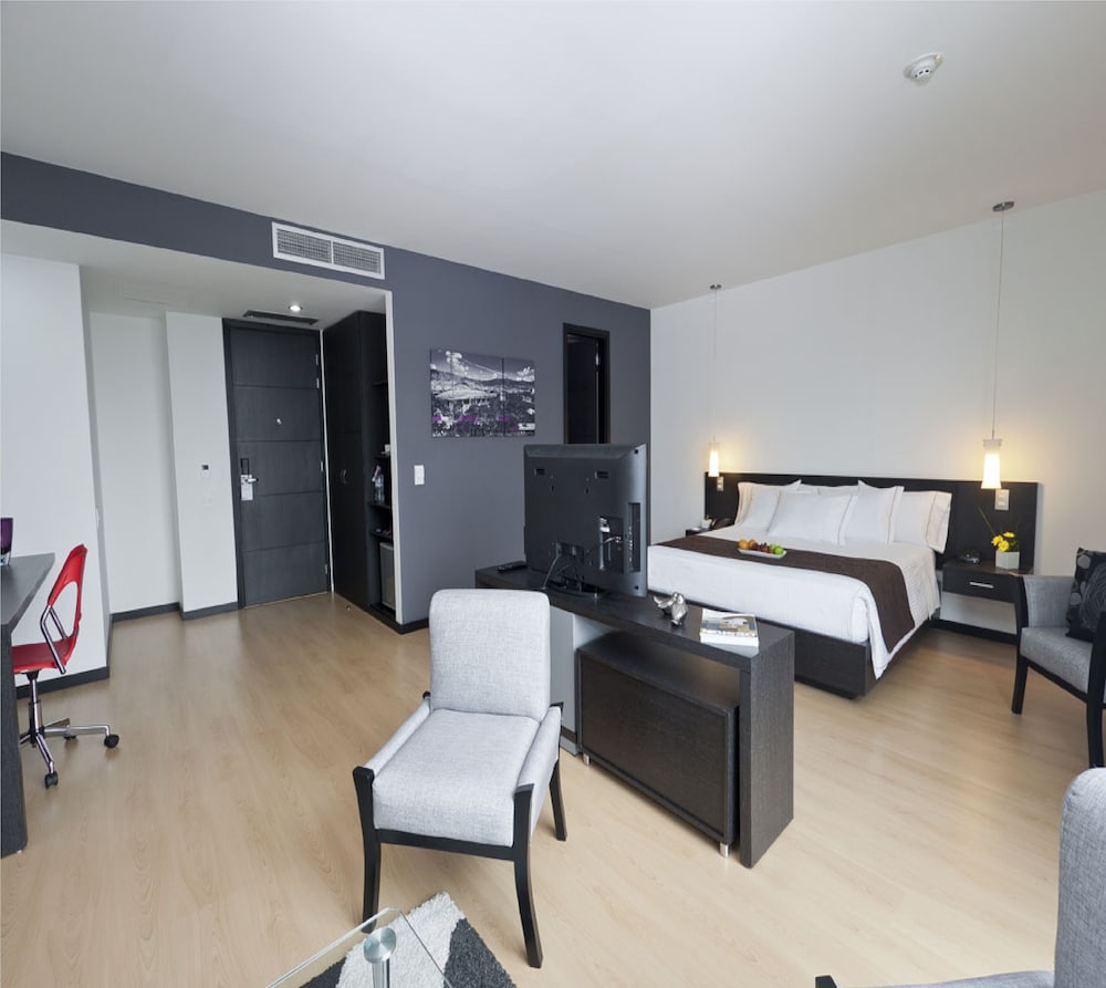 tequendama hotel medellin estadio