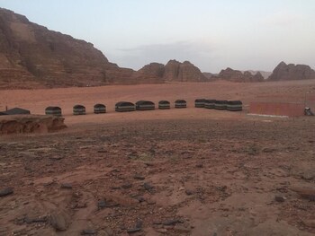 wadi rum desert adventures