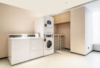 Hilton Garden Inn Shenzhen Intl Exhib C,,4 star