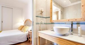 insotel cala mandia resort