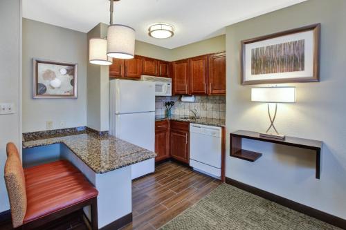 staybridge suites louisville east by ihg