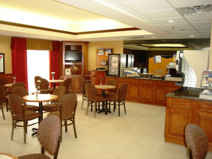 holiday inn express louisville northeast by ihg