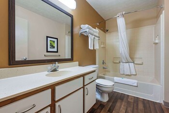 suburban studios louisville east