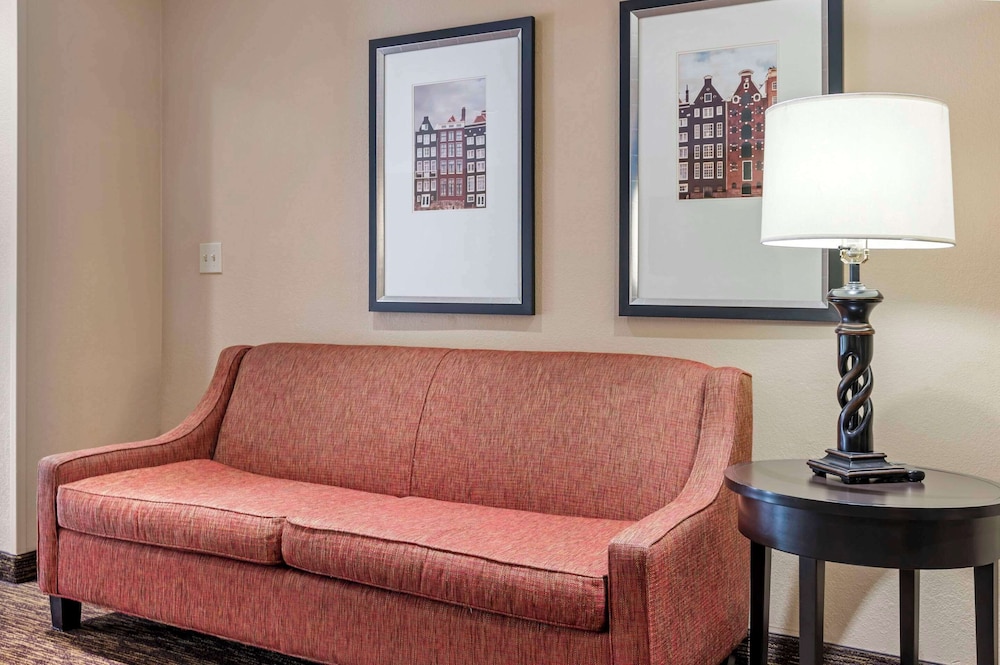 suburban studios louisville east