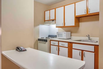 suburban studios louisville east