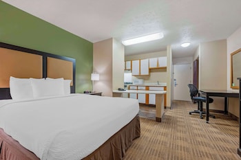 suburban studios louisville east