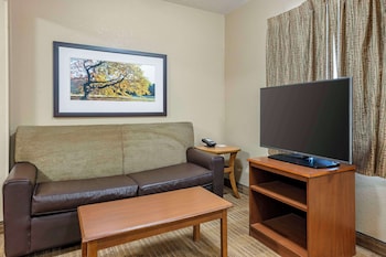 suburban studios louisville east