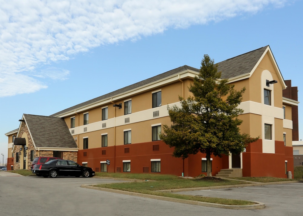Suburban Studios Louisville East,Hurstbourne>>Forest Hills,2 star