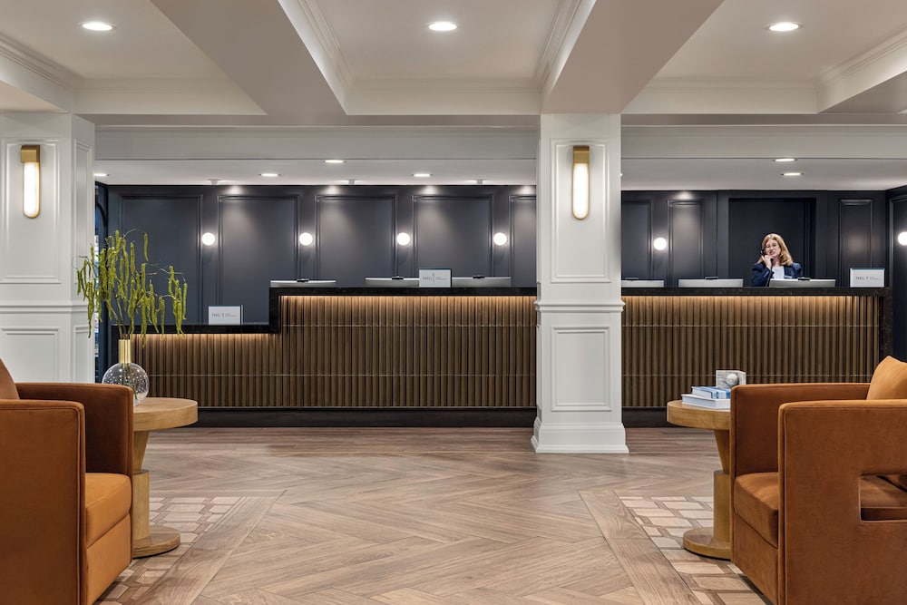 crowne plaza louisville airport expo ctr by ihg