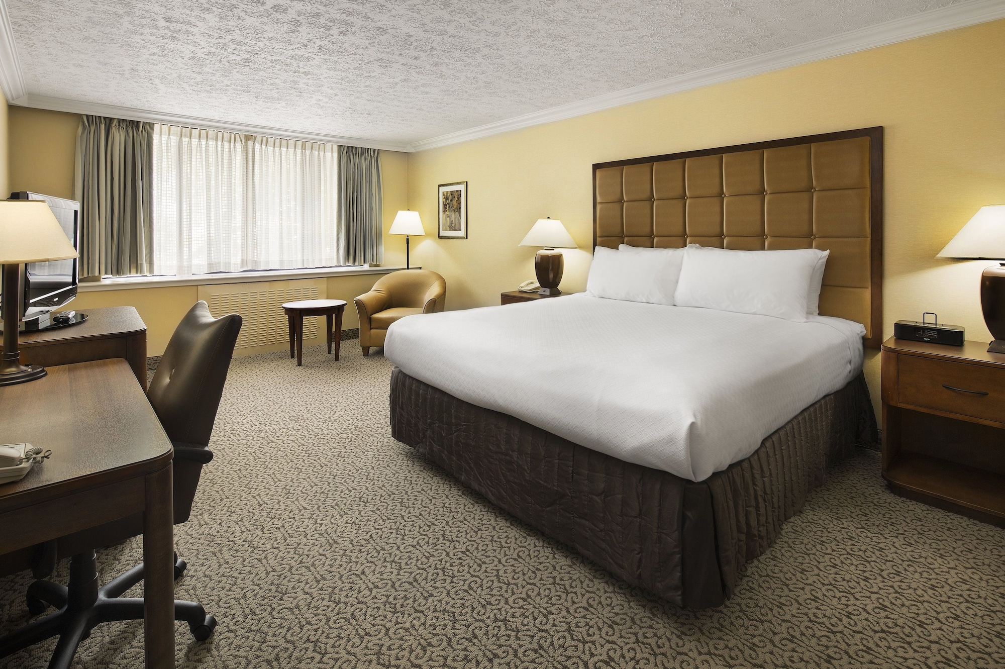 crowne plaza louisville airport expo ctr by ihg