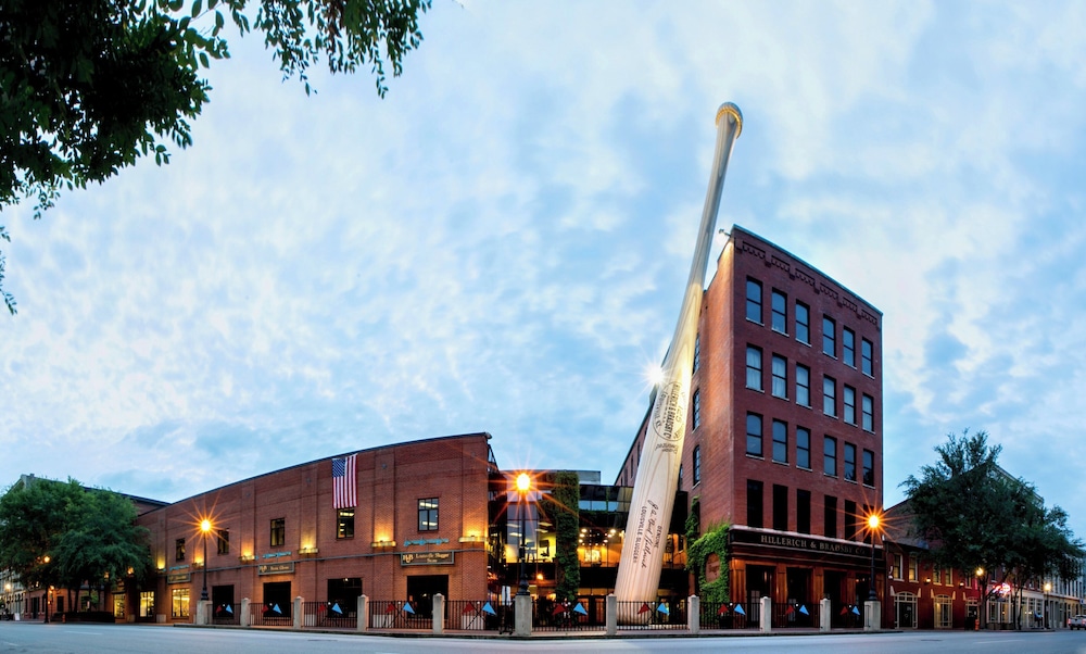 crowne plaza louisville airport expo ctr by ihg