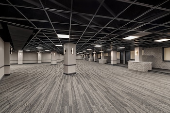 Crowne Plaza Louisville Airport Expo Ctr By Ihg,Kentucky>>Jefferson County,4 star
