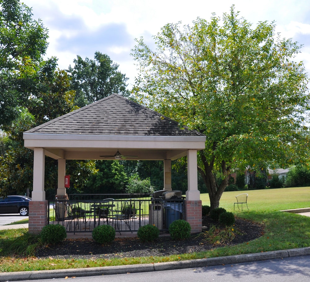 candlewood suites louisville airport by ihg