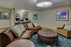 candlewood suites louisville airport by ihg