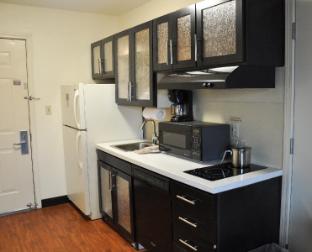 candlewood suites louisville airport by ihg