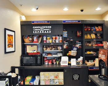 candlewood suites louisville airport by ihg