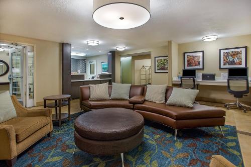 candlewood suites louisville airport by ihg