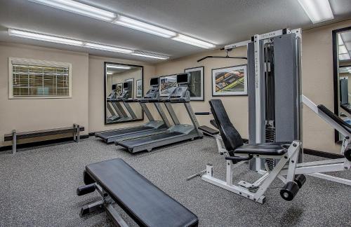 candlewood suites louisville airport by ihg