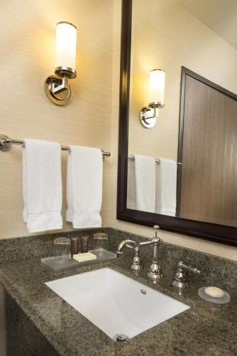 ayres suites ontario at the mills mall rancho cucamonga