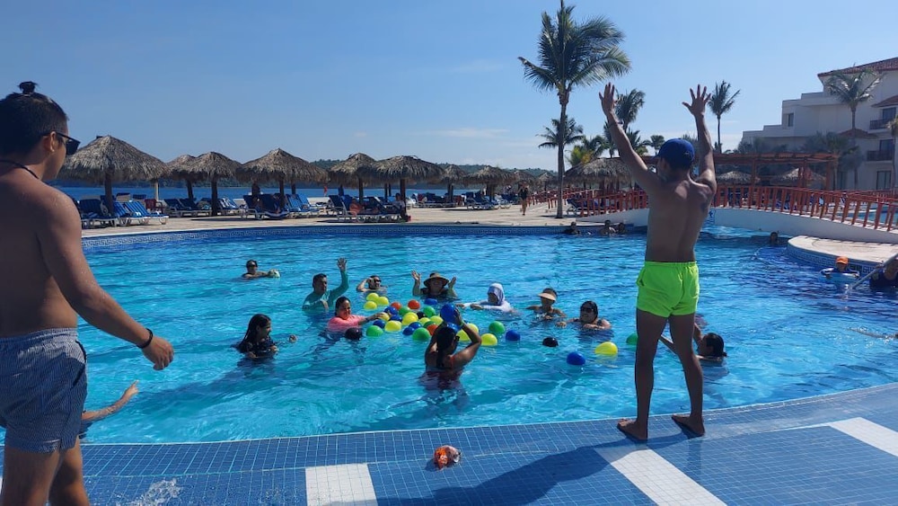 los angeles locos all inclusive