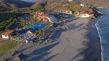 Los Angeles Locos - All Inclusive,Costa Careyes>>Colima,4 star