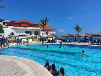 Los Angeles Locos - All Inclusive,Costa Careyes>>Colima,4 star